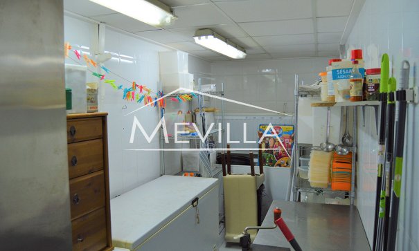 Resales - commercial - Torrevieja - La Veleta