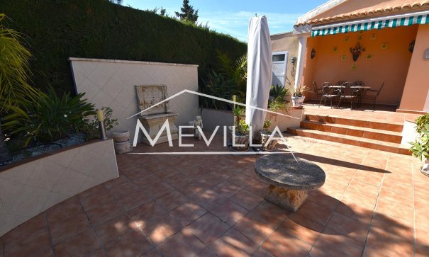 Verkäufe - Villa - Orihuela Costa - Campoamor