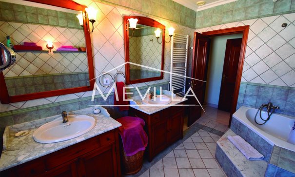 Verkäufe - Villa - Orihuela Costa - Campoamor