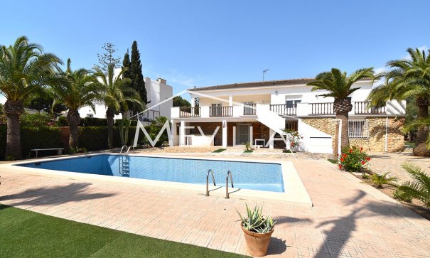Resales - Villa - Orihuela Costa - La Zenia