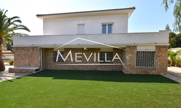 Resales - Villa - Orihuela Costa - La Zenia