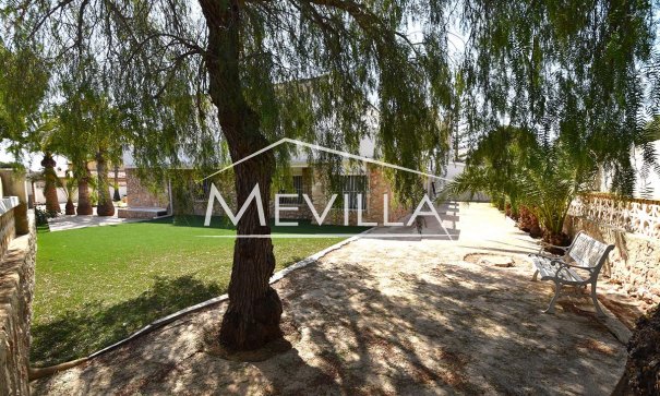 Resales - Villa - Orihuela Costa - La Zenia