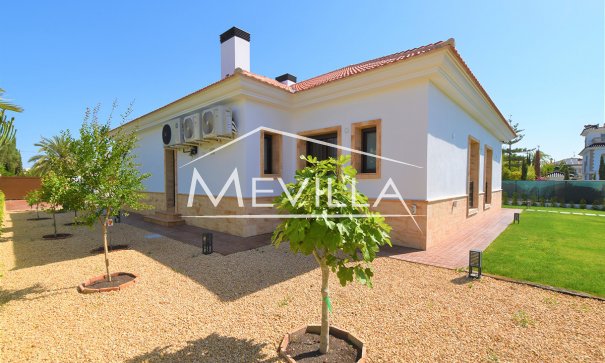 Resales - Villa - Orihuela Costa - Cabo Roig