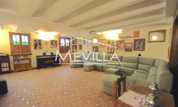 Resales - Villa - Torrevieja