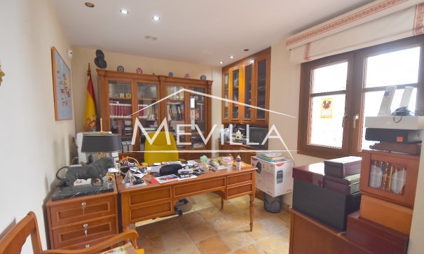 Resales - Villa - Torrevieja
