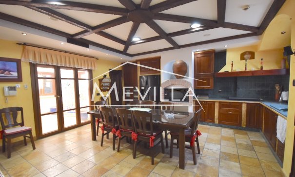 Resales - Villa - Torrevieja