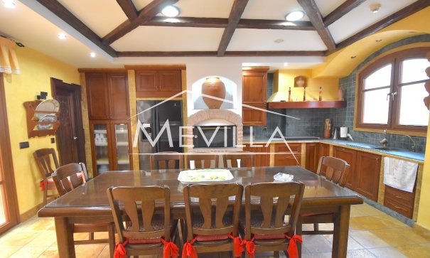 Resales - Villa - Torrevieja