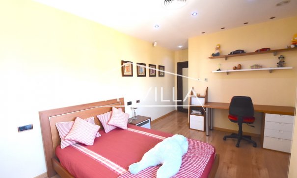 Resales - Villa - Torrevieja
