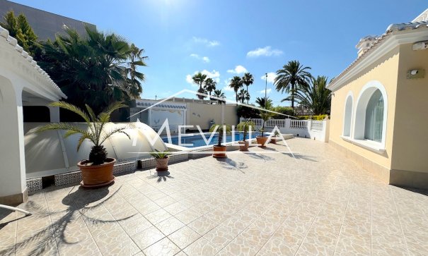 Resales - Villa - Orihuela Costa - Cabo Roig