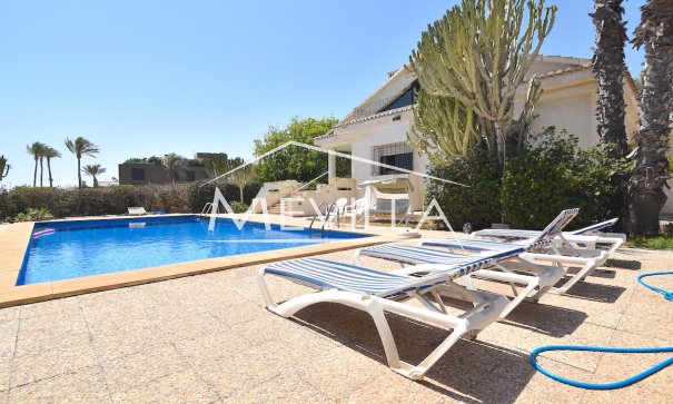 Salg (Resales) - Villa - Orihuela Costa - Cabo Roig