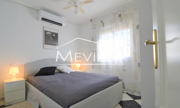 Salg (Resales) - Villa - Orihuela Costa - Playa Flamenca