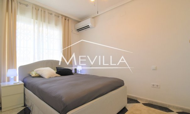 Salg (Resales) - Villa - Orihuela Costa - Playa Flamenca