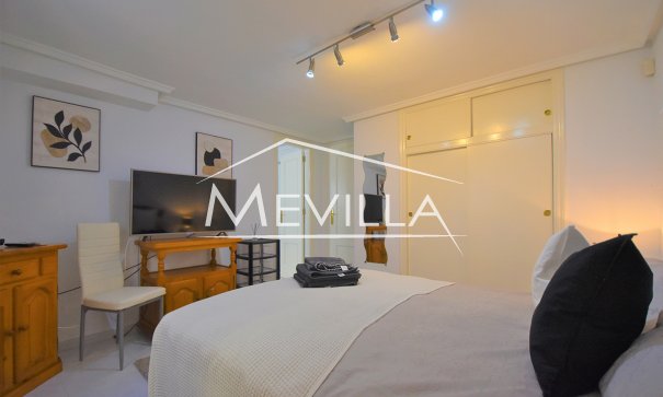 Salg (Resales) - Villa - Orihuela Costa - Playa Flamenca