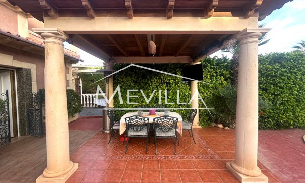 Resales - Villa - Torrevieja - Los Balcones