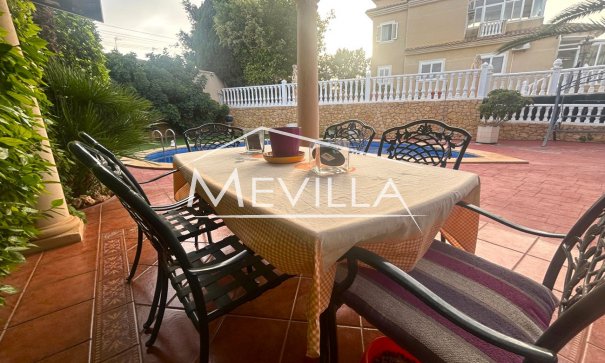 Resales - Villa - Torrevieja - Los Balcones