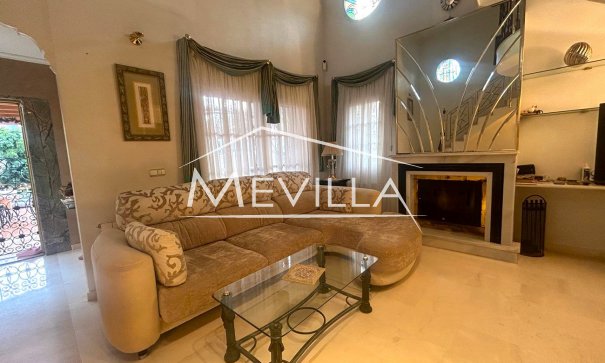 Resales - Villa - Torrevieja - Los Balcones