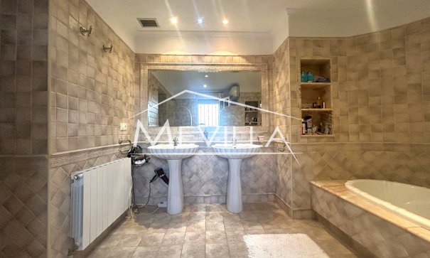 Resales - Villa - Torrevieja - Los Balcones