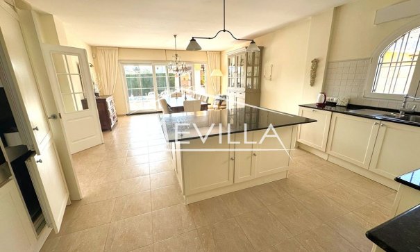 Resales - Villa - Orihuela Costa - Playa Flamenca
