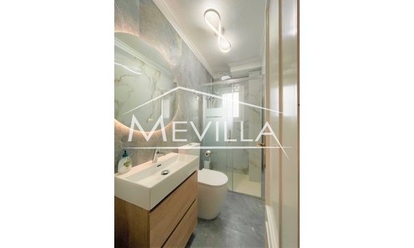 Salg (Resales) - Villa - Orihuela Costa - Playa Flamenca