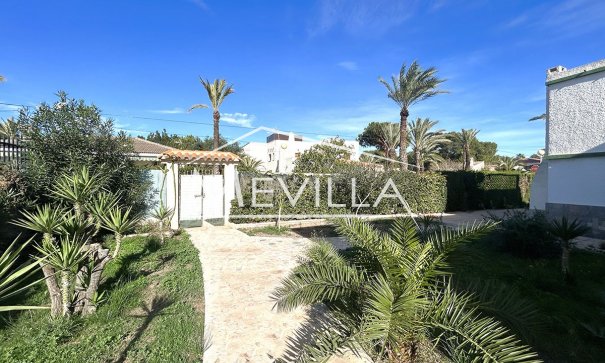 Reventes - Villa - Orihuela Costa - Cabo Roig