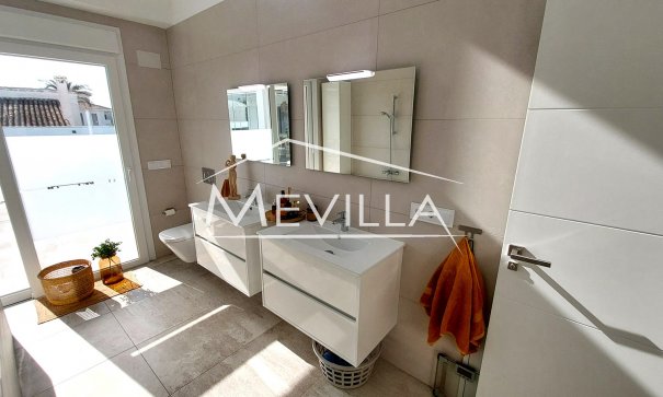 Resales - Villa - Orihuela Costa - Campoamor