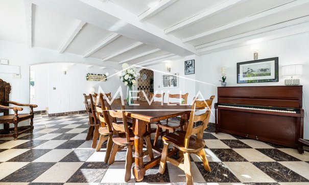 Resales - Villa - Orihuela Costa - Campoamor