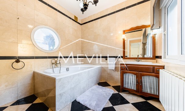 Resales - Villa - Orihuela Costa - Campoamor
