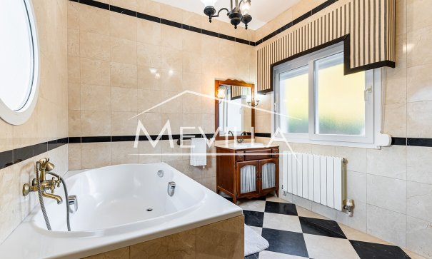 Resales - Villa - Orihuela Costa - Campoamor
