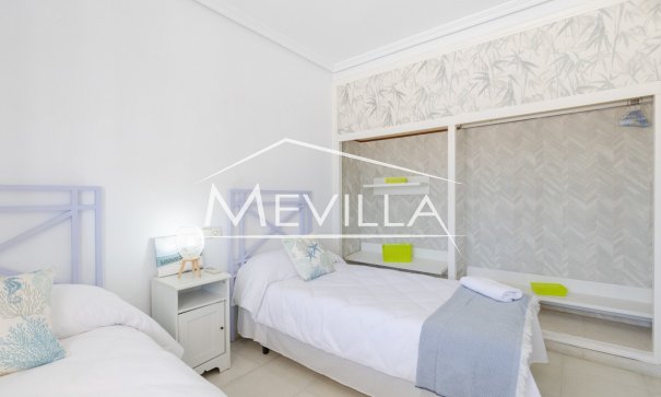 Resales - Villa - Orihuela Costa - Playa Flamenca