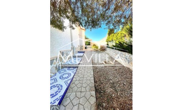 Resales - Villa - Orihuela Costa - La Zenia