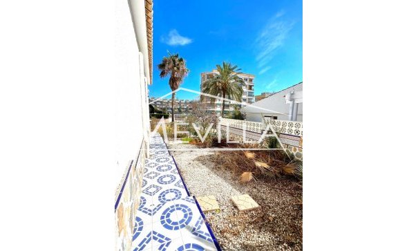 Resales - Villa - Orihuela Costa - La Zenia