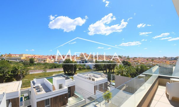 Resales - Villa - Orihuela Costa - Villamartin