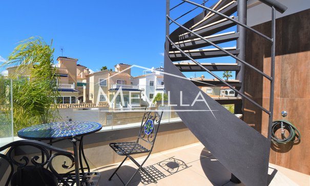 Resales - Villa - Orihuela Costa - Villamartin