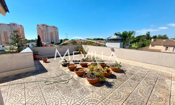 Resales - Villa - Orihuela Costa - Campoamor