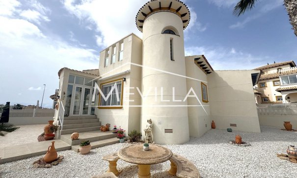 Salg (Resales) - Villa - Orihuela Costa - Lomas de Cabo Roig