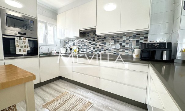 Salg (Resales) - Villa - Orihuela Costa - Lomas de Cabo Roig