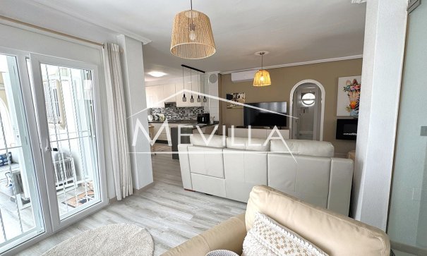 Salg (Resales) - Villa - Orihuela Costa - Lomas de Cabo Roig