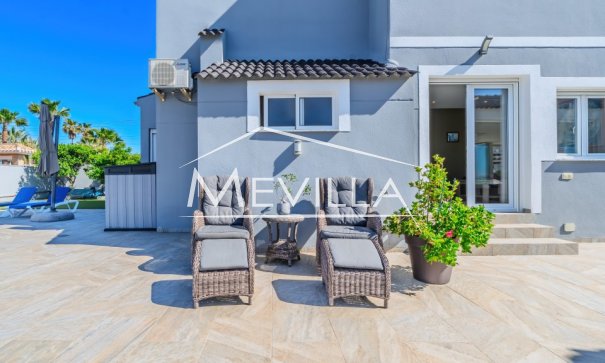 Salg (Resales) - Villa - Orihuela Costa - Cabo Roig