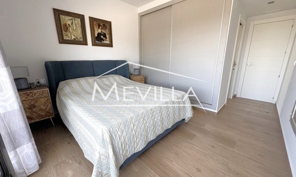 Salg (Resales) - Villa - Orihuela Costa - Villamartin