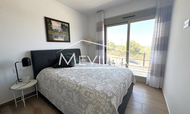 Salg (Resales) - Villa - Orihuela Costa - Villamartin