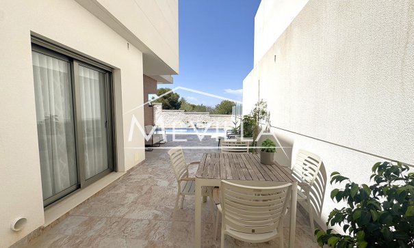 Salg (Resales) - Villa - Orihuela Costa - Villamartin