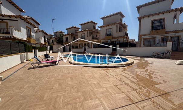 Reventas - Chalet / Villa - Orihuela Costa - Lomas de Cabo Roig