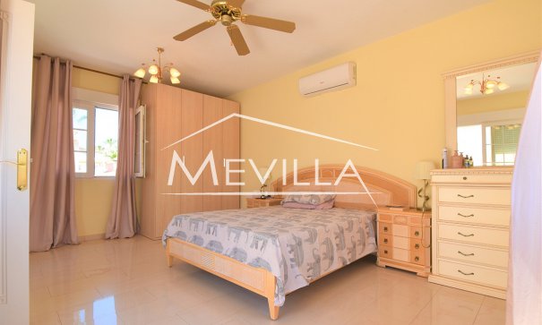 Resales - Villa - Orihuela Costa - Playa Flamenca