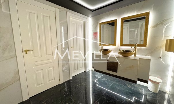 Reventas - comercial - Orihuela Costa - Cabo Roig