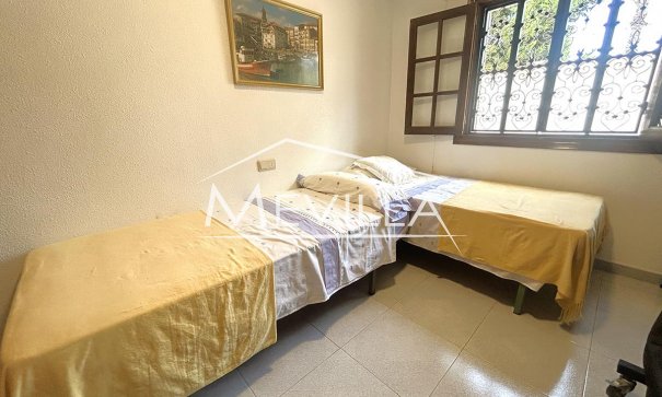 Salg (Resales) - Villa - Orihuela Costa - La Zenia