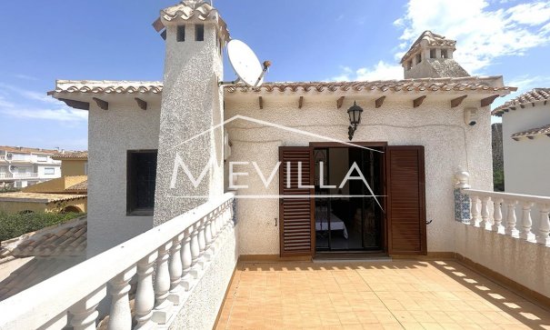 Salg (Resales) - Villa - Orihuela Costa - La Zenia
