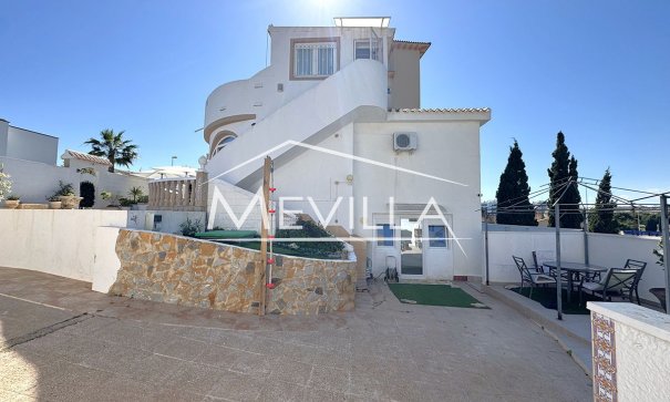 Resales - Villa - Orihuela Costa - La Zenia