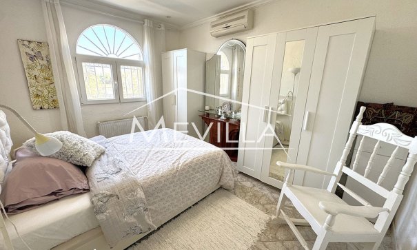 Resales - Villa - Orihuela Costa - La Zenia