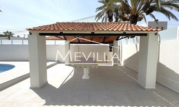Verkäufe - Villa - Orihuela Costa - Cabo Roig