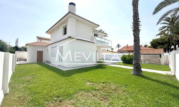 Verkäufe - Villa - Orihuela Costa - Cabo Roig
